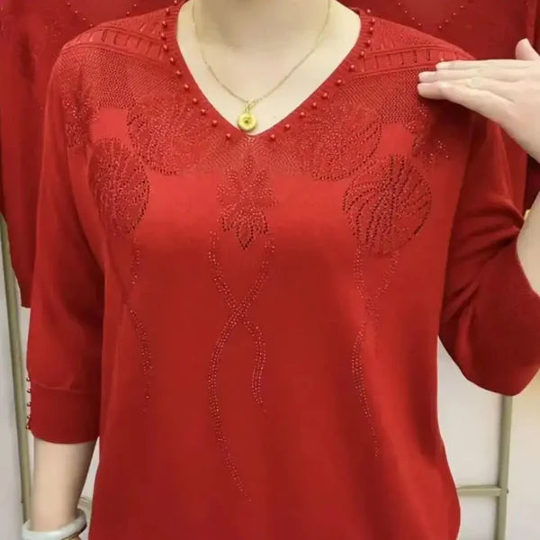 Renée – Embroidered V-Neck Pullover