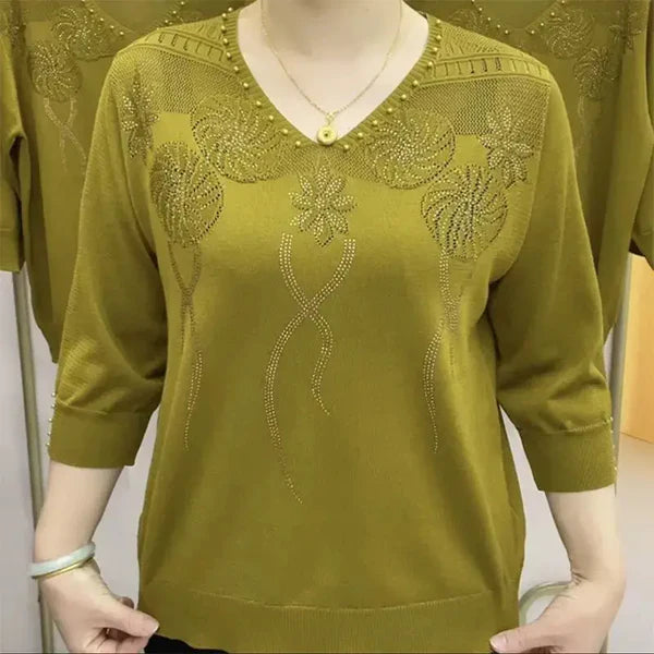 Renée – Embroidered V-Neck Pullover