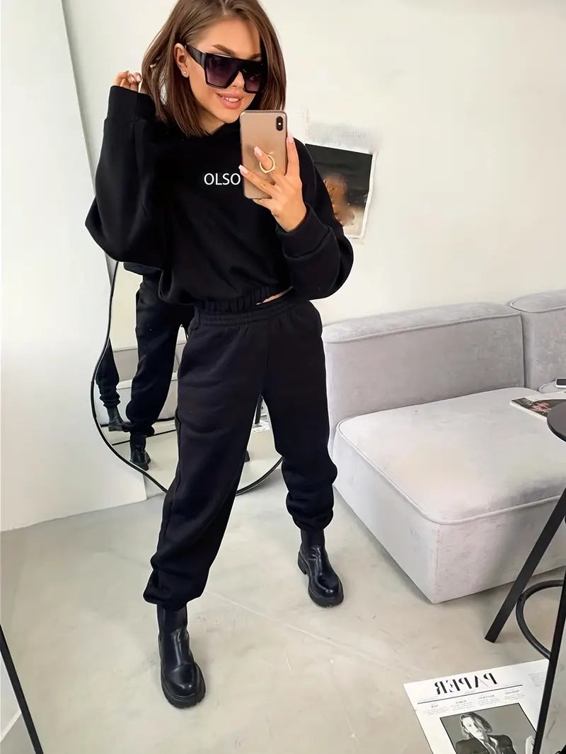Gniewosława - Casual Two-Piece Set with Hoodie and Print