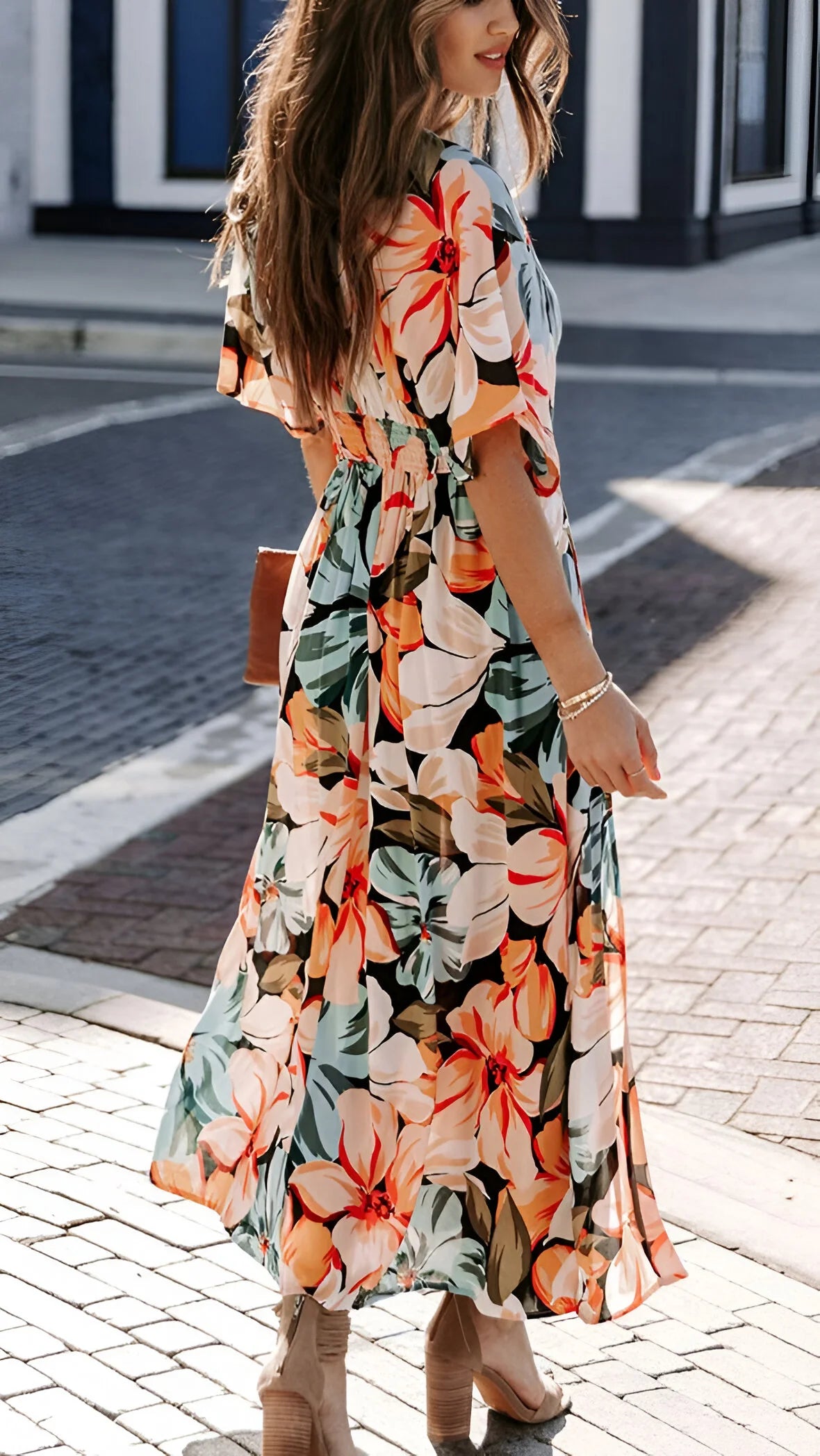 Alizée - Bohemian Deep V-Neck Floral Maxi Dress
