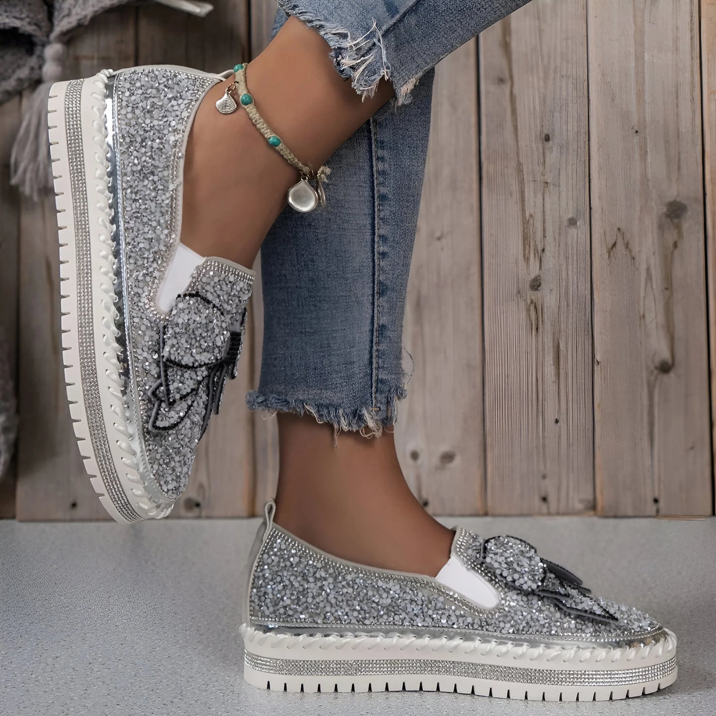 Isabeau – Rhinestone Bow Embellished Casual Loafers