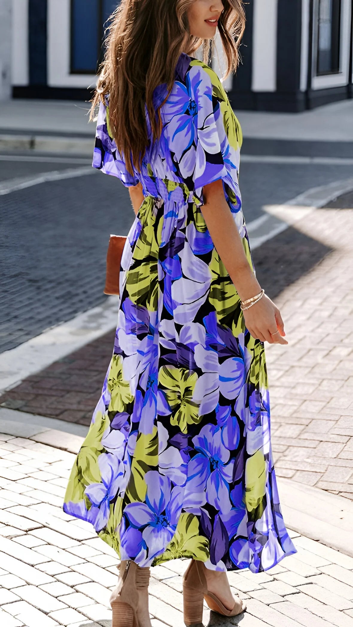 Alizée - Bohemian Deep V-Neck Floral Maxi Dress