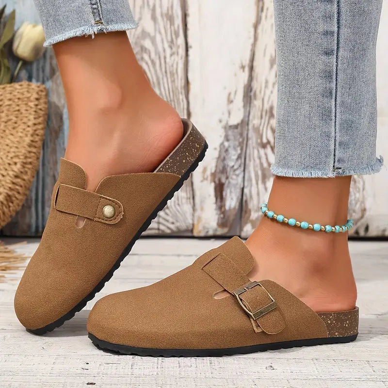 BEATRIX - VINTAGE CHARM MULE SANDALS