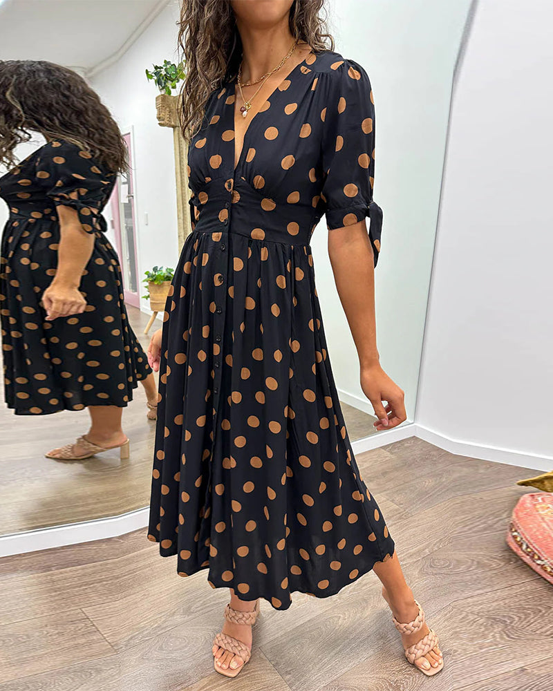 DAISY | ELEGANT DRESS WITH MODERN POLKA DOTS