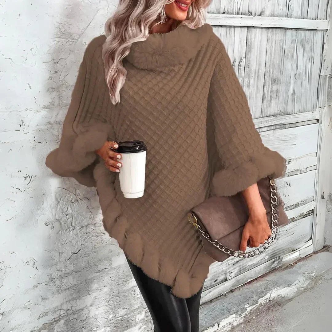 Hilda – Warm and cute Knit Cape