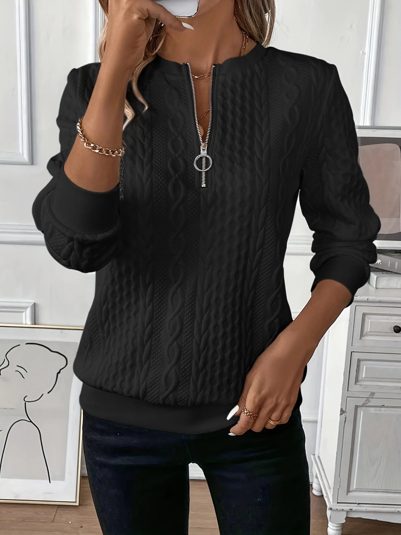 Sabine – Chic Cable Knit Zip-Up Sweater