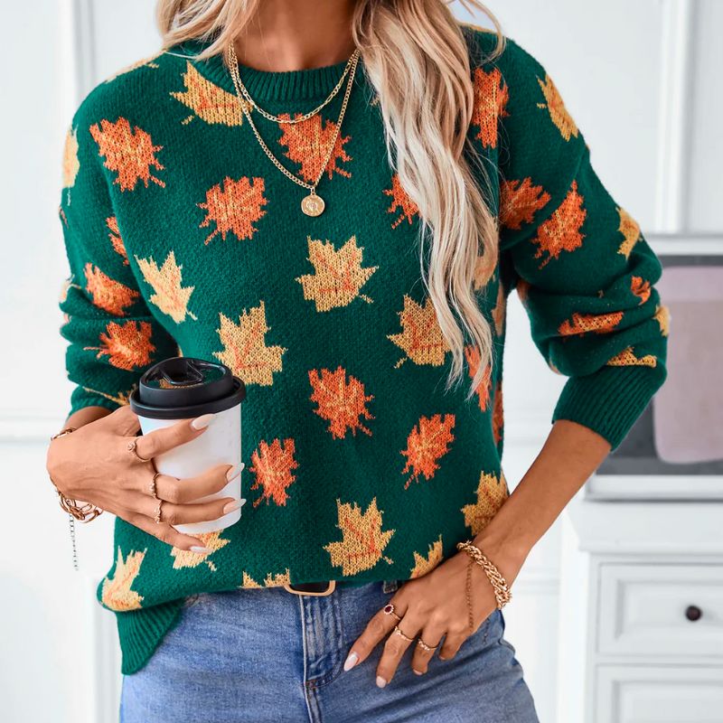 Ylva – Sweater with Maple Leaf Pattern