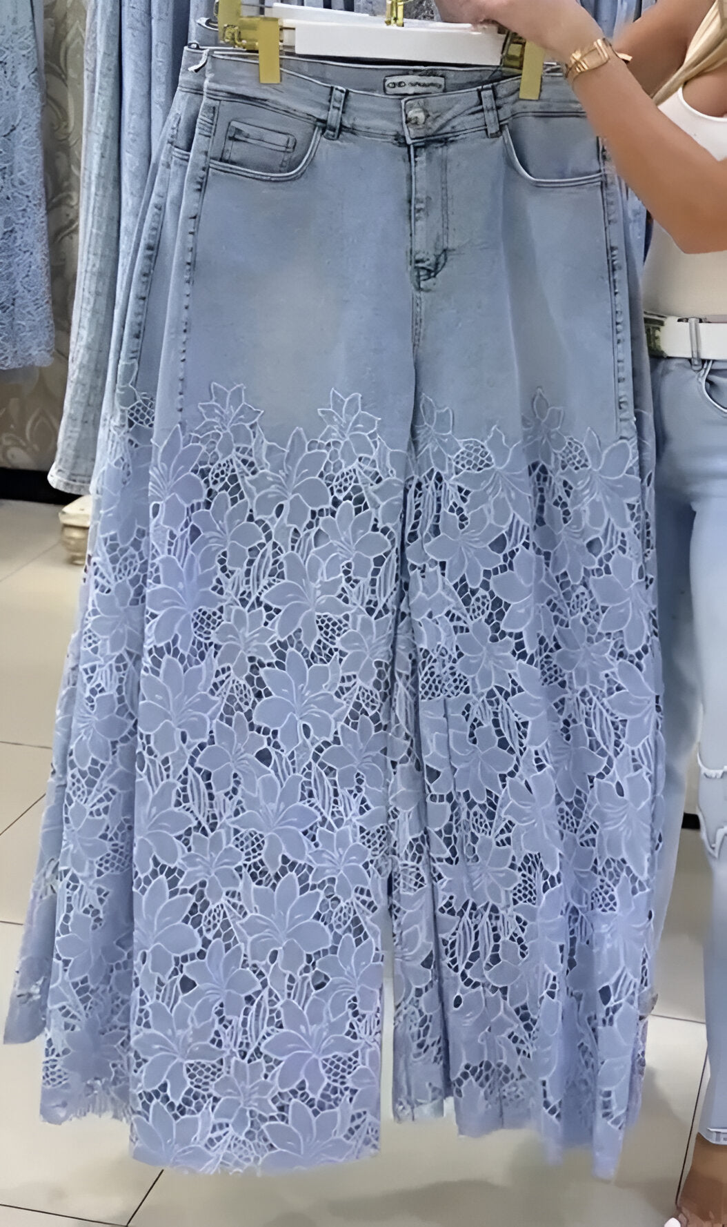 Chérie Floral Lace Jeans
