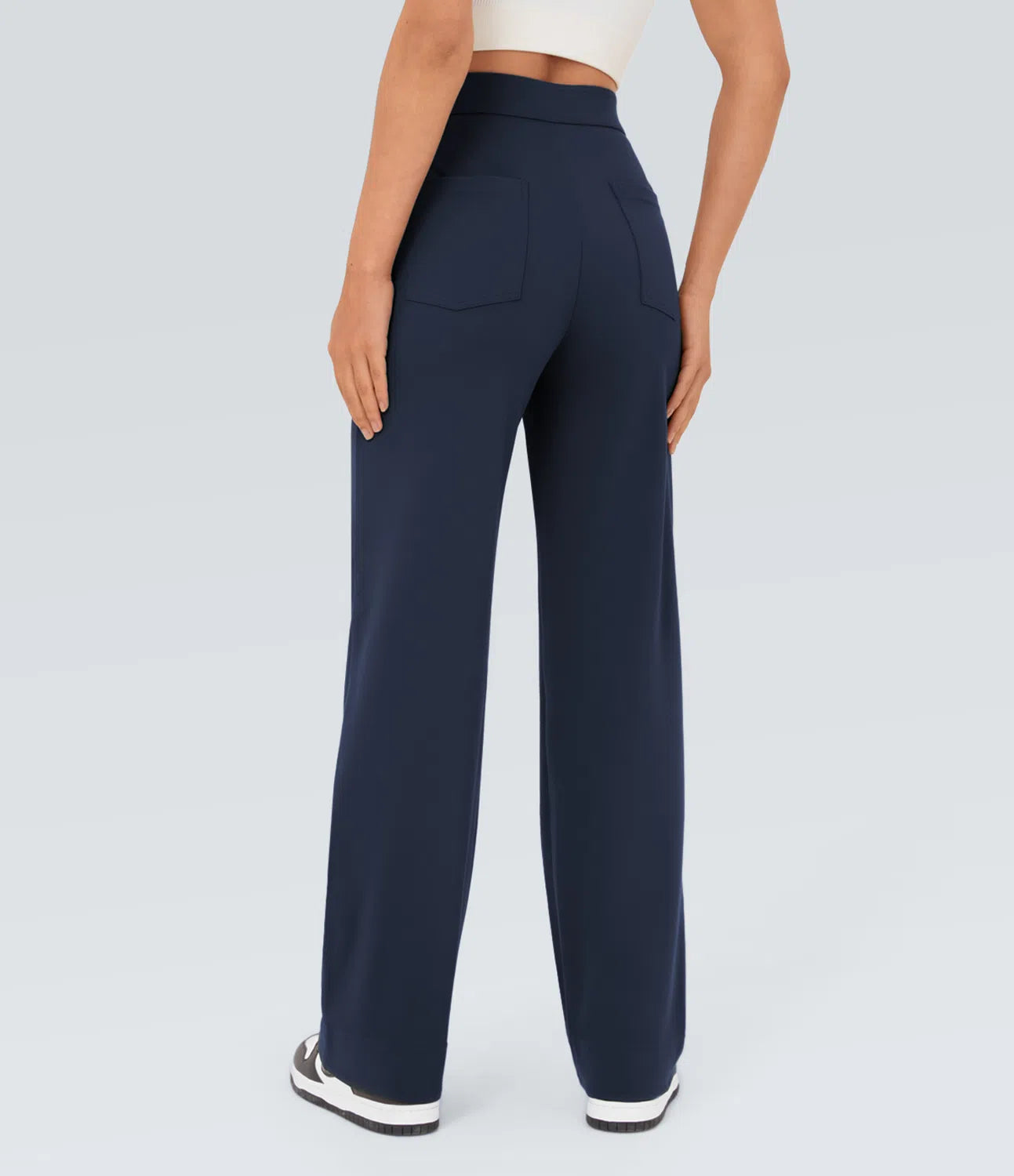 Noé – High-Waisted Wide-Leg Button Pants