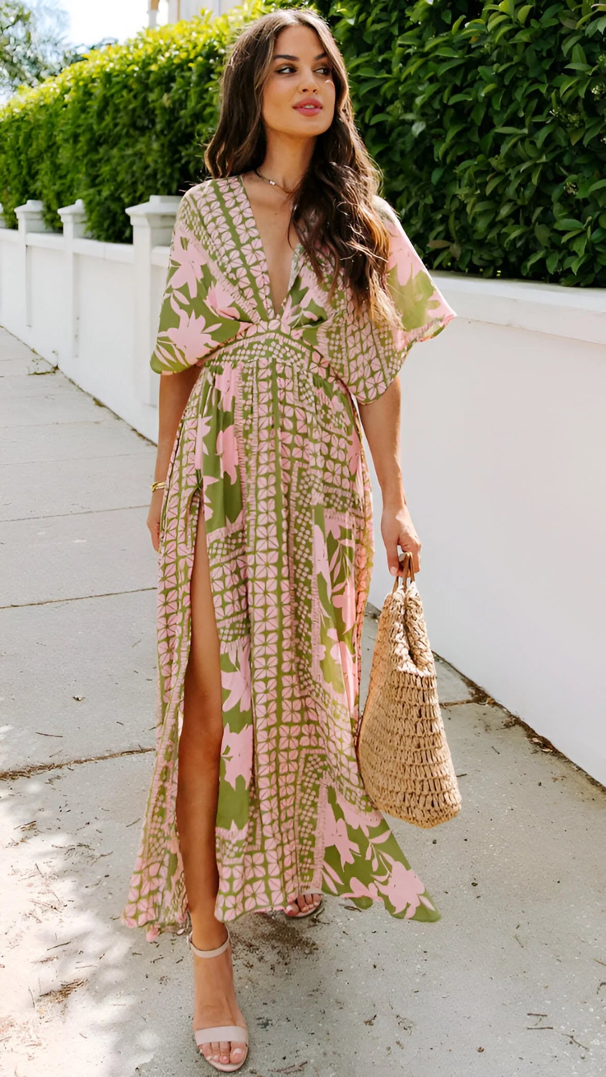 Alizée - Bohemian Deep V-Neck Floral Maxi Dress