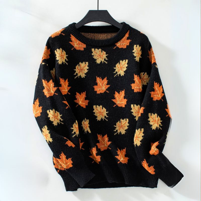 Ylva – Sweater with Maple Leaf Pattern