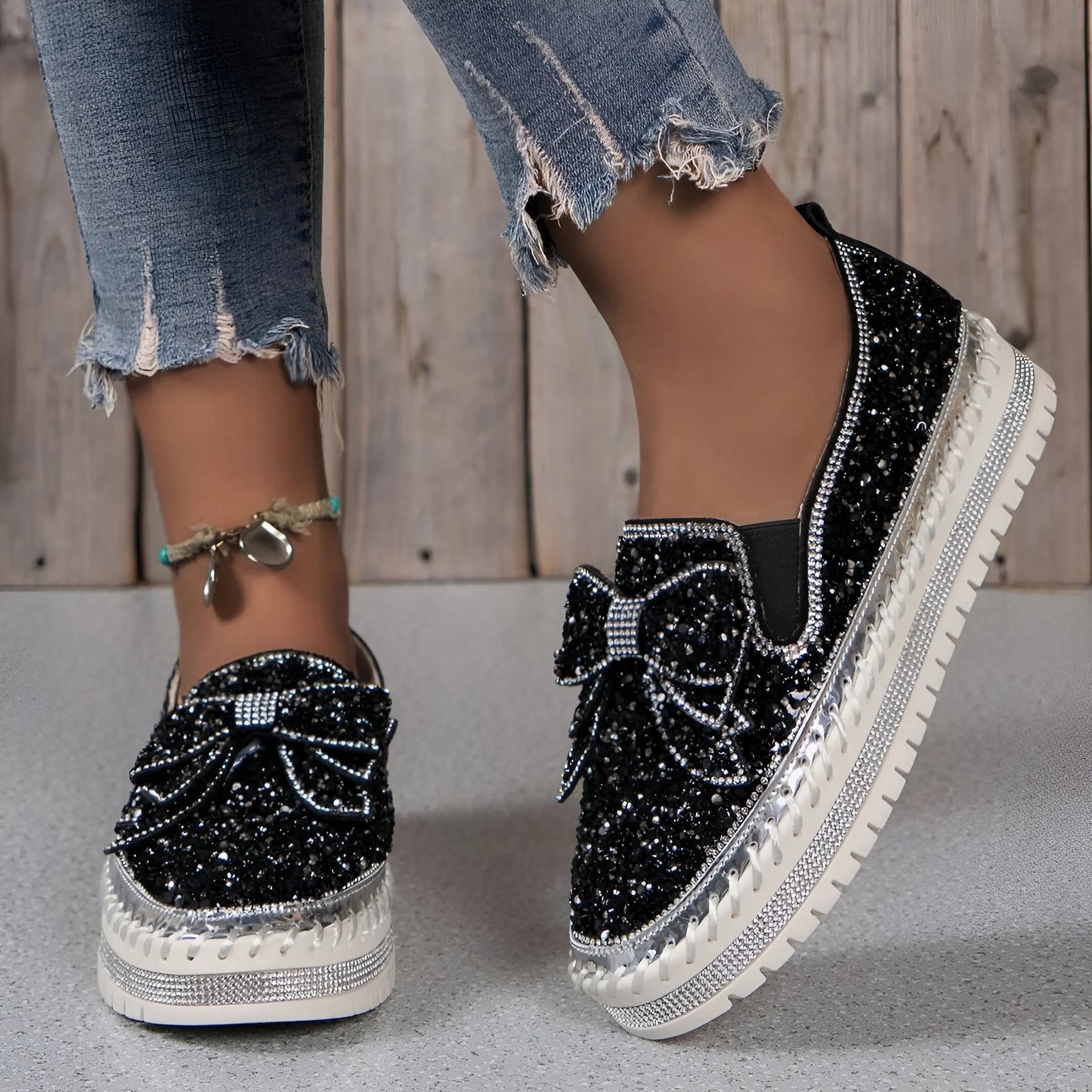 Isabeau – Rhinestone Bow Embellished Casual Loafers
