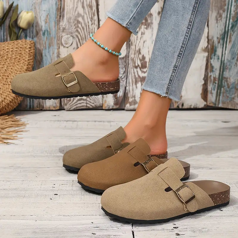 BEATRIX - VINTAGE CHARM MULE SANDALS