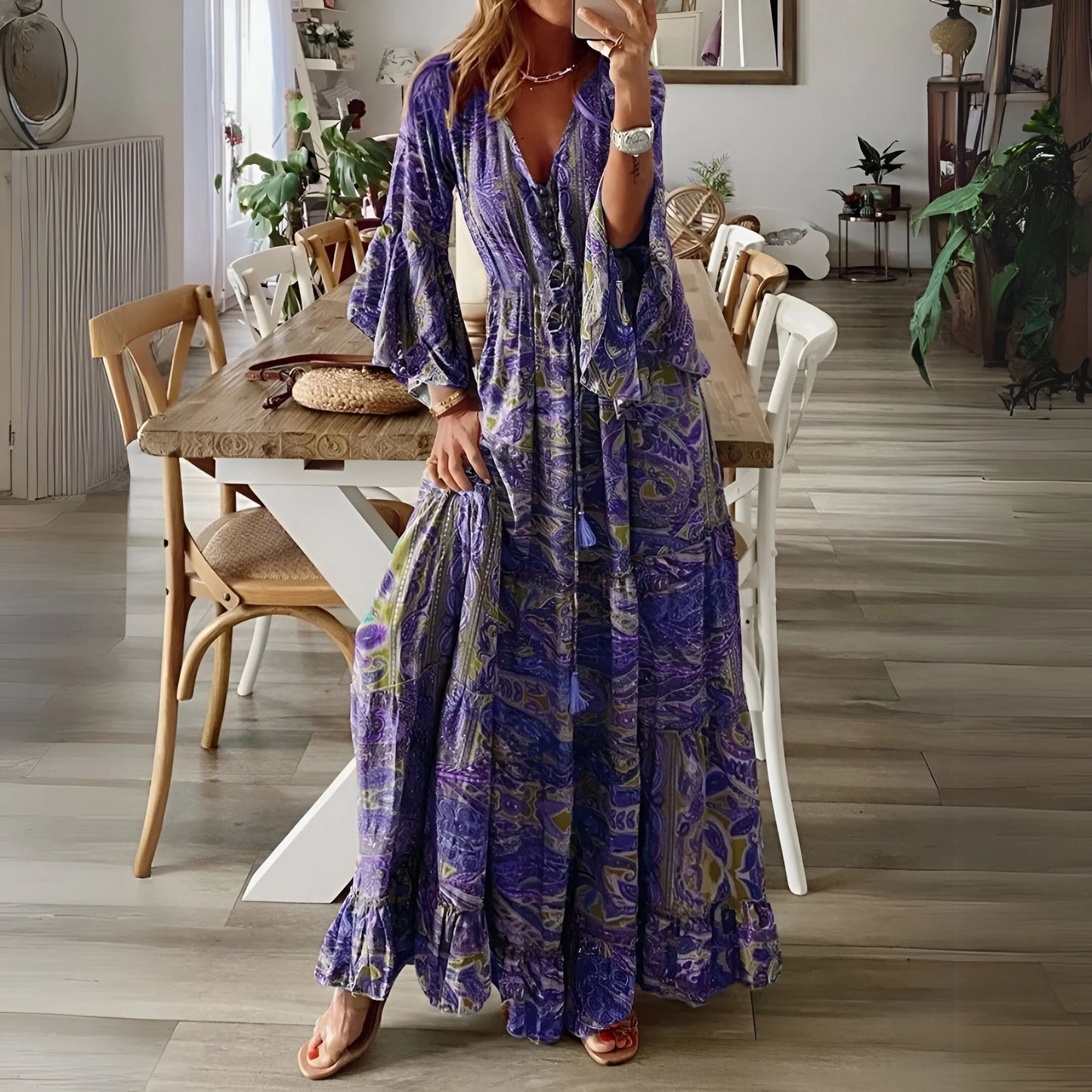 Léontine - Bohemian Flared Sleeve Floral Dress