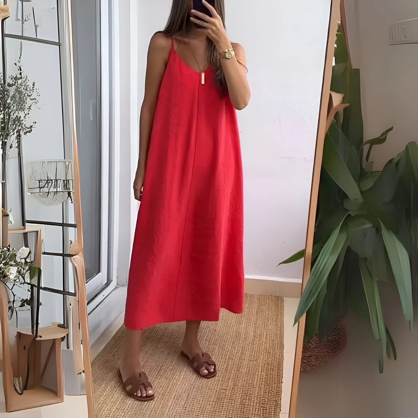 Léna – Minimalist Slip Maxi Dress