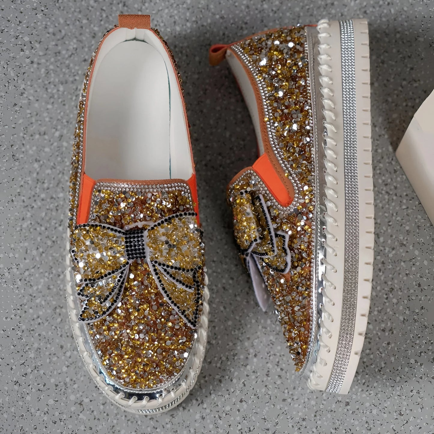 Isabeau – Rhinestone Bow Embellished Casual Loafers