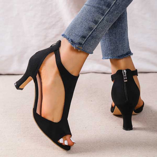 Azilis – Stylish Cutout Sandals