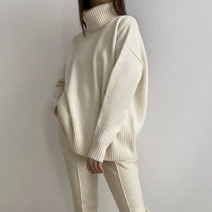 Bjørgulf - Women's Loose Sweater with Turtleneck for Winter