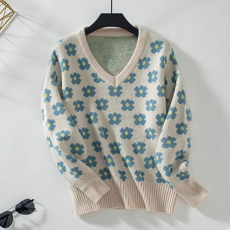 Maronika - Knit Sweater with Floral Pattern