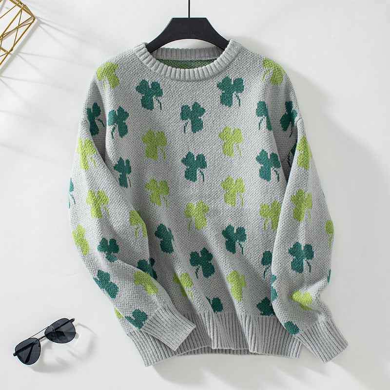 Vennela - Knit Sweater with Lucky Clover Pattern