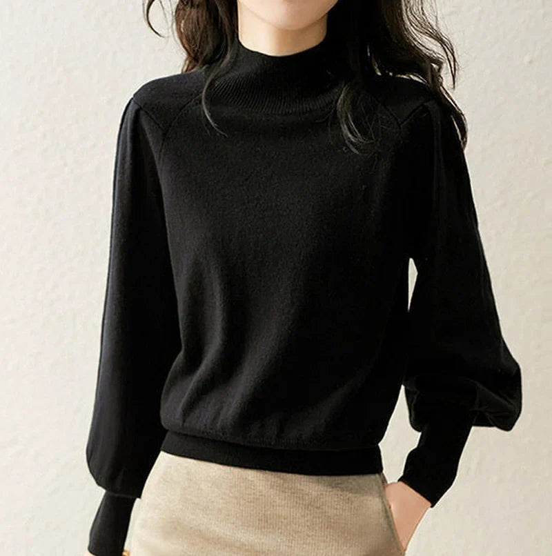 Megara – Women's Long Sleeve Sweater with a Turtleneck
