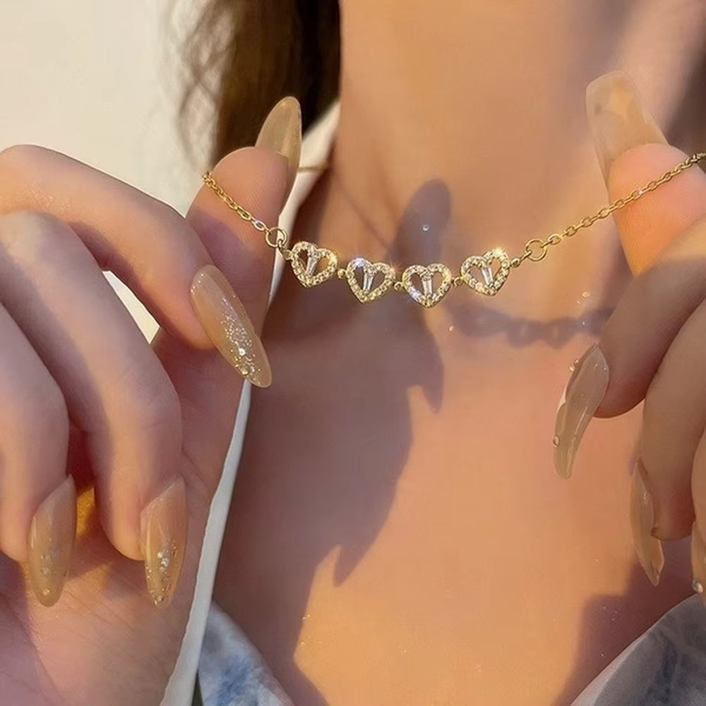 Celesta Clover Heart Pendant Necklace
