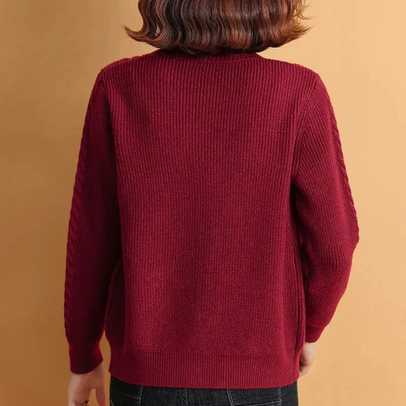 Aloisa - Cardigan with a V-neck