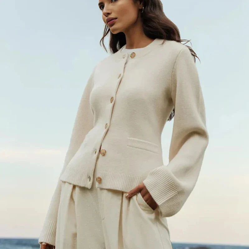 Gnevosa - Soft Button Cardigan