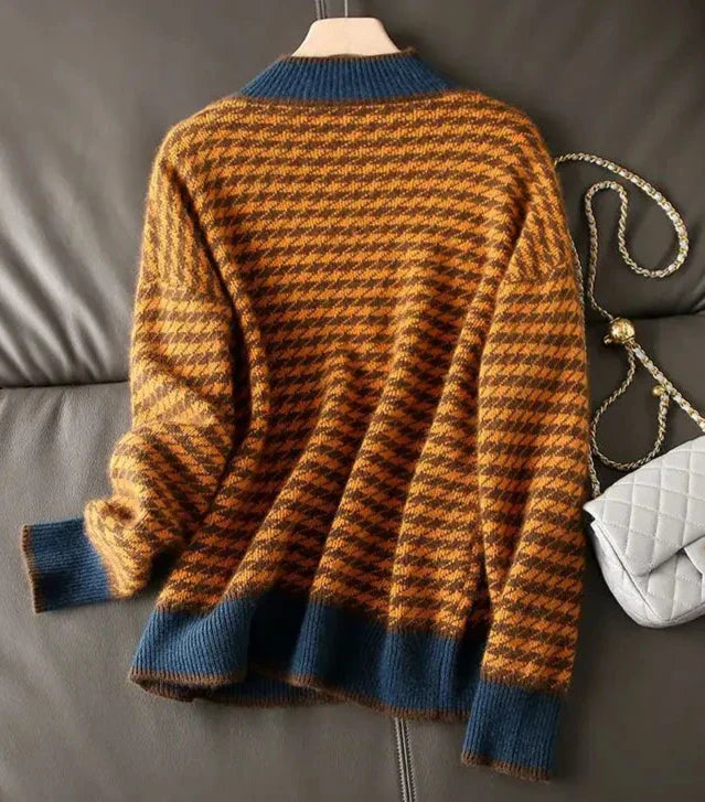 Salomi - Solid Color Wool Sweater