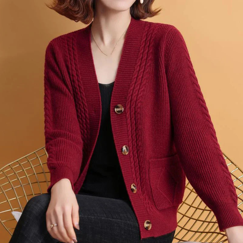 Aloisa - Cardigan with a V-neck