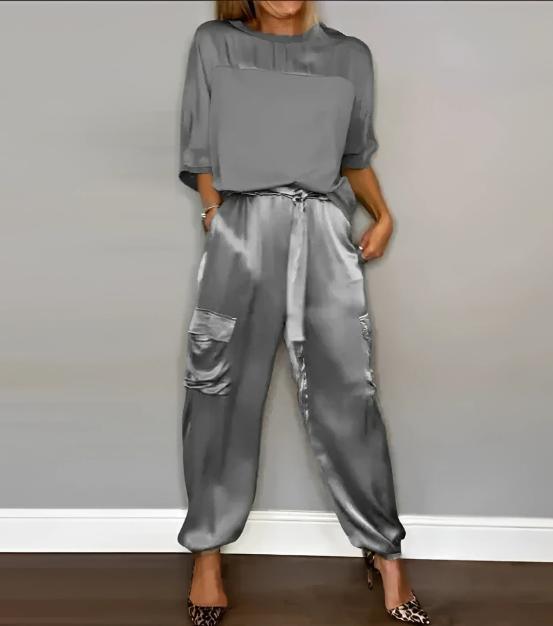 Julia – Elegant Satin Two-Piece Set