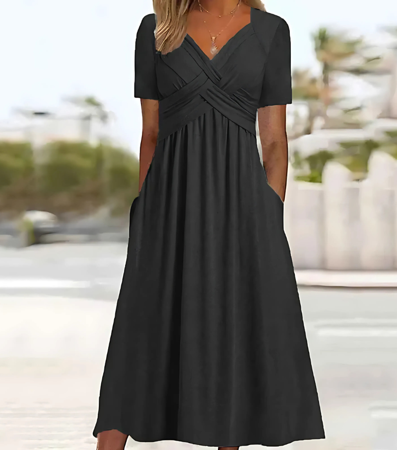 Meline - Feminine Flair Maxi Dress