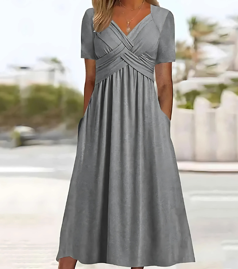 Meline - Feminine Flair Maxi Dress