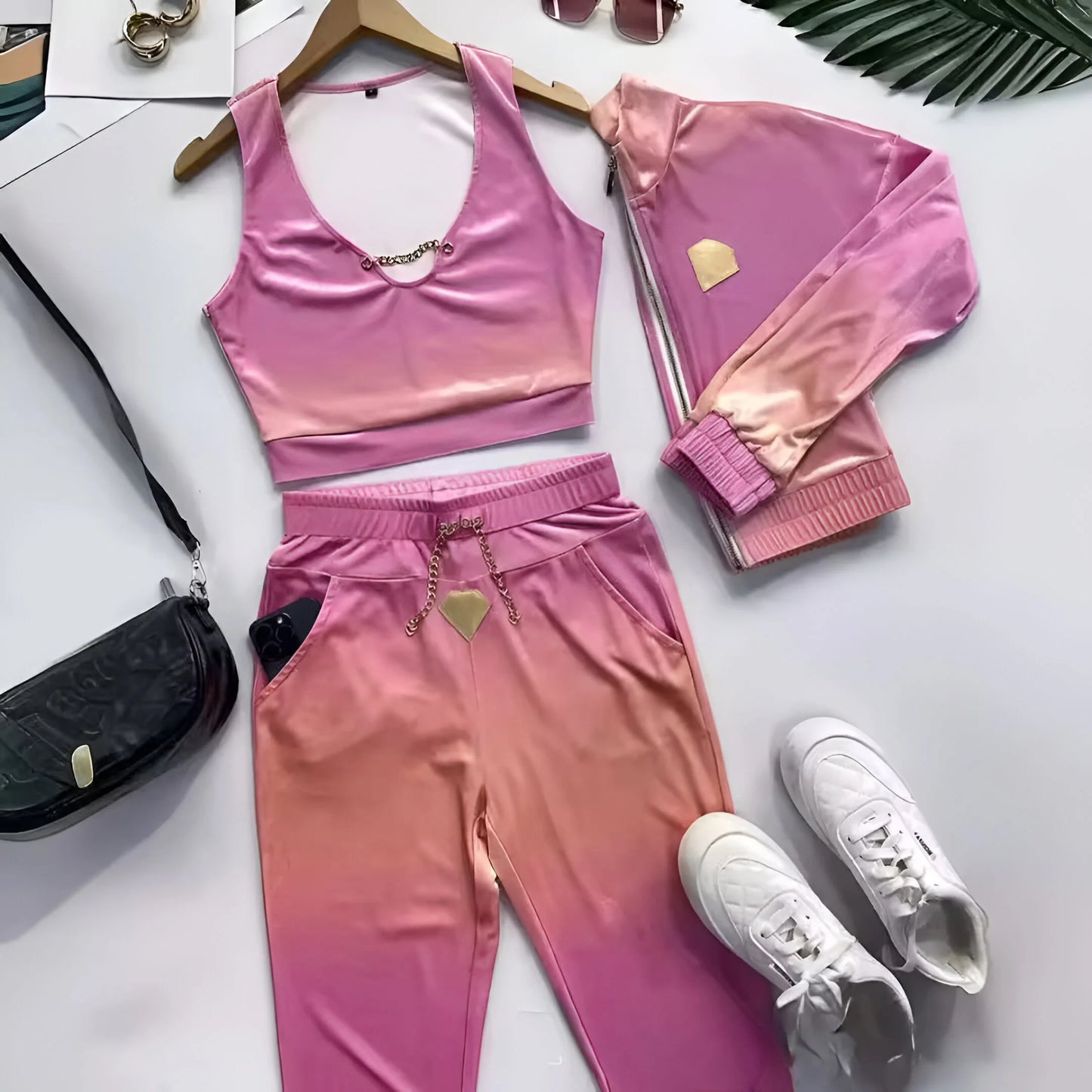 Noémie – Stylish Three-Piece Set
