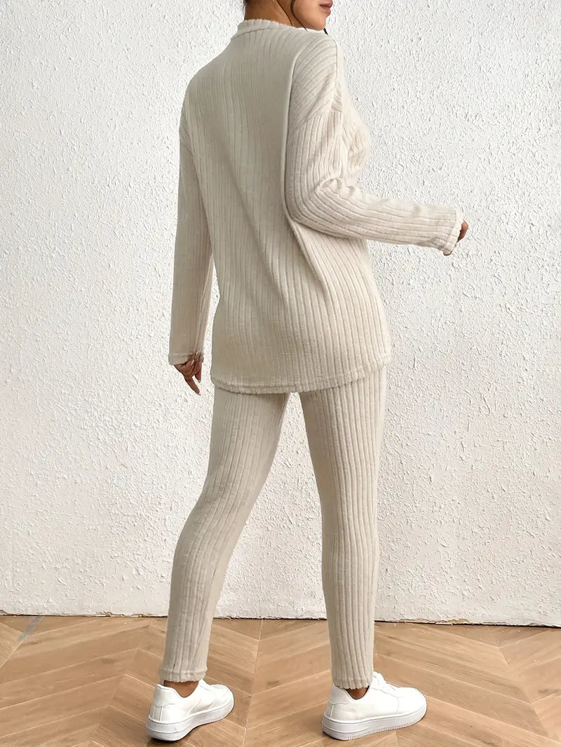 Witołuba - Ribbed Pants Set with Mock Neck and Fitted Pants