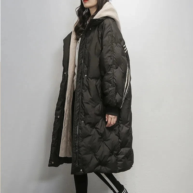 Rena - Medium length jacket with thicker duck down and hood