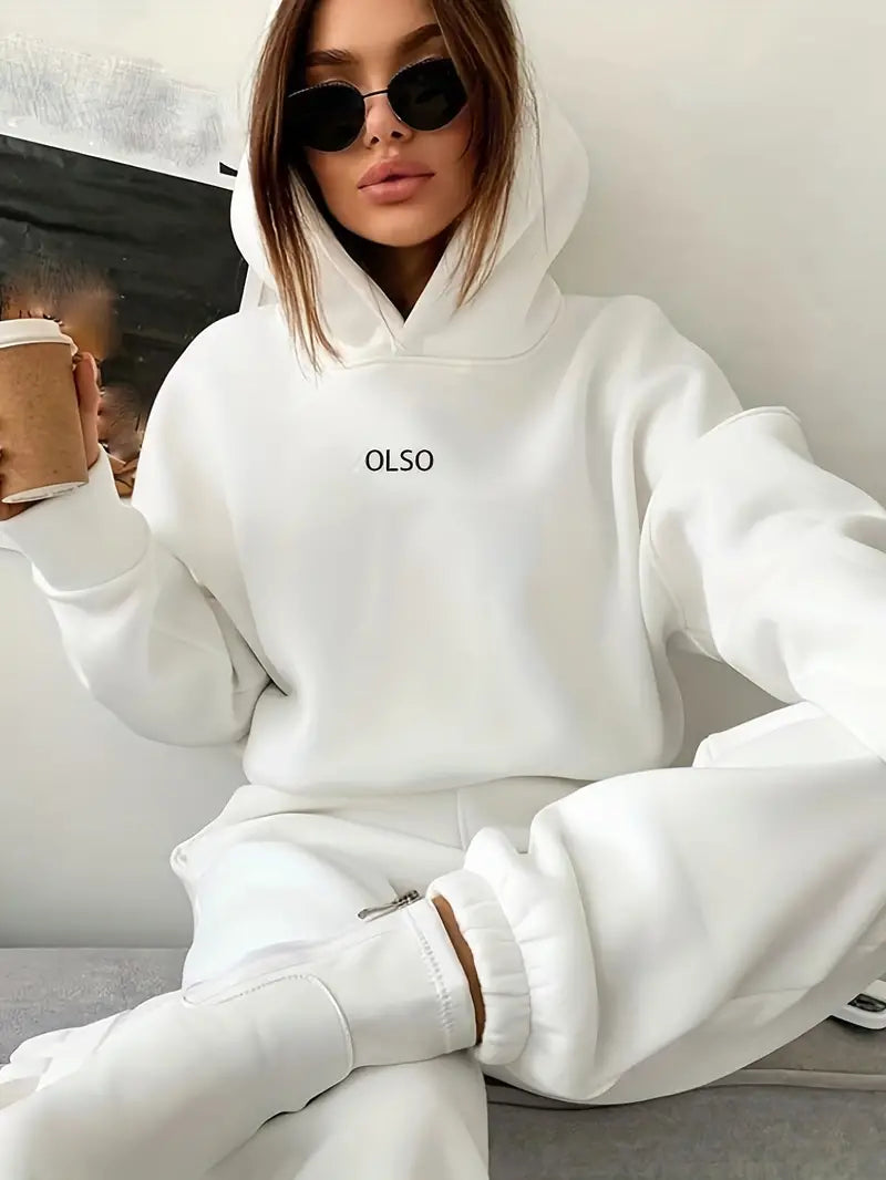 Gniewosława - Casual Two-Piece Set with Hoodie and Print