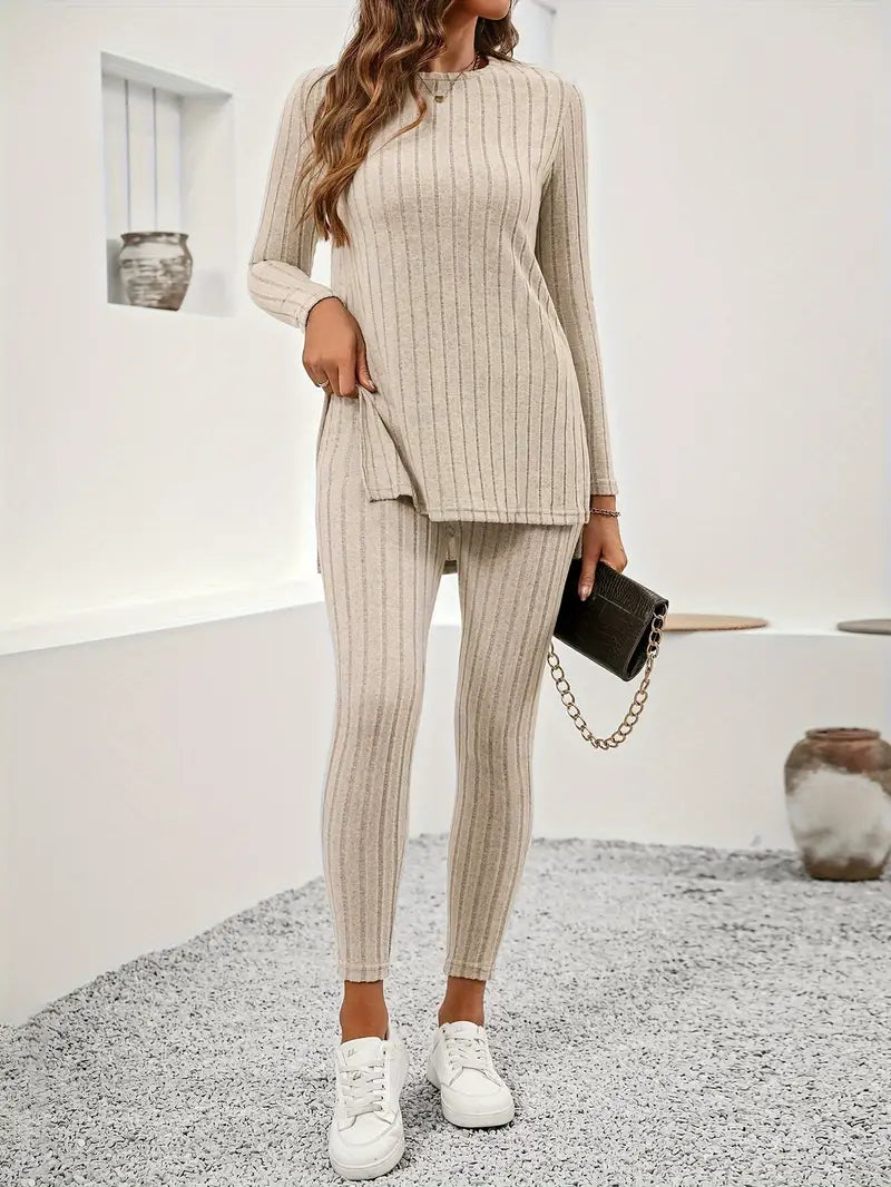 Sędzimirka - Casual Two-Piece Set with Top and Leggings