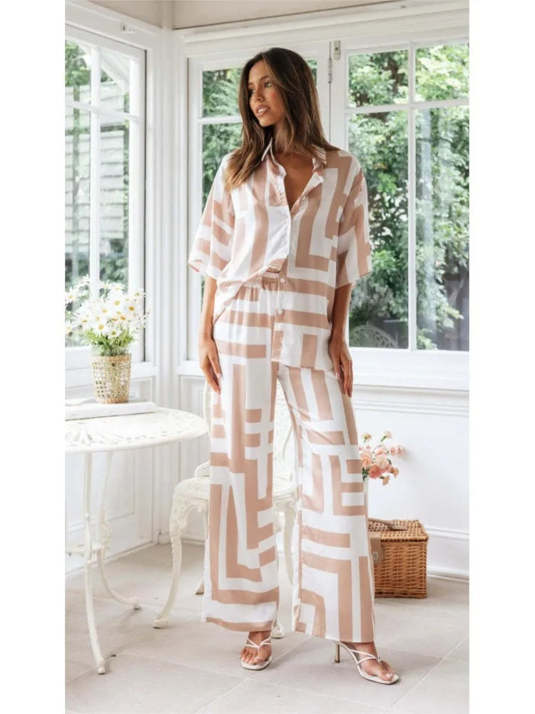 Sanne - Elegant Office Casual Vacation-Ready