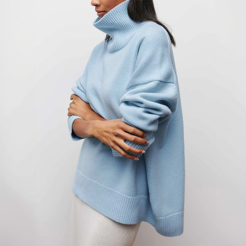 Sigrid – Loose Knit Turtleneck