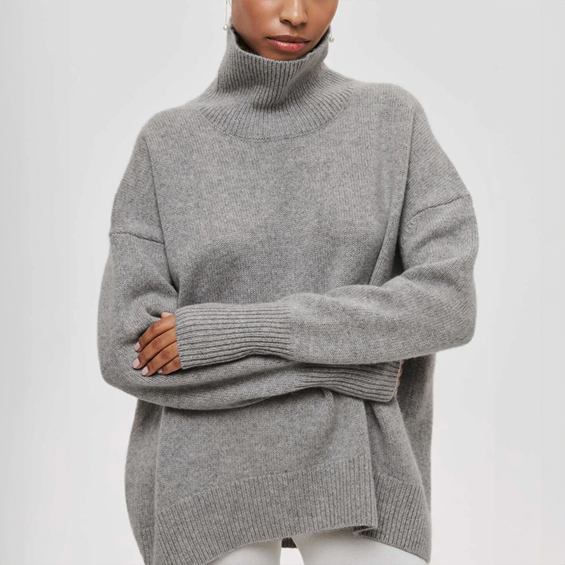 Sigrid – Loose Knit Turtleneck
