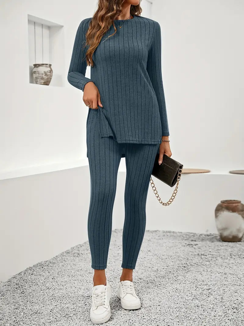 Sędzimirka - Casual Two-Piece Set with Top and Leggings