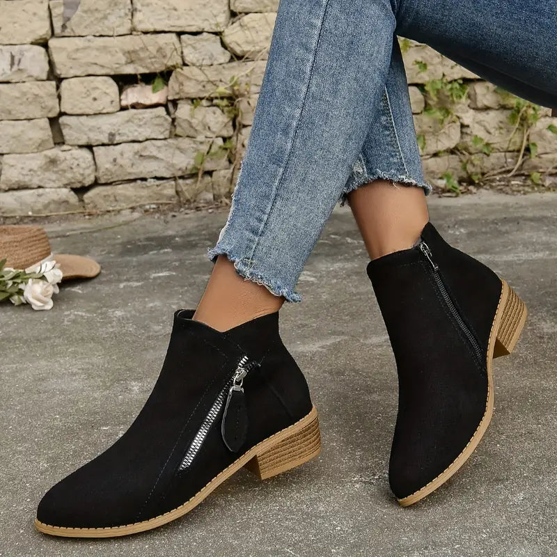 MAAIKE - RETRO ZIP ANKLE BOOTS