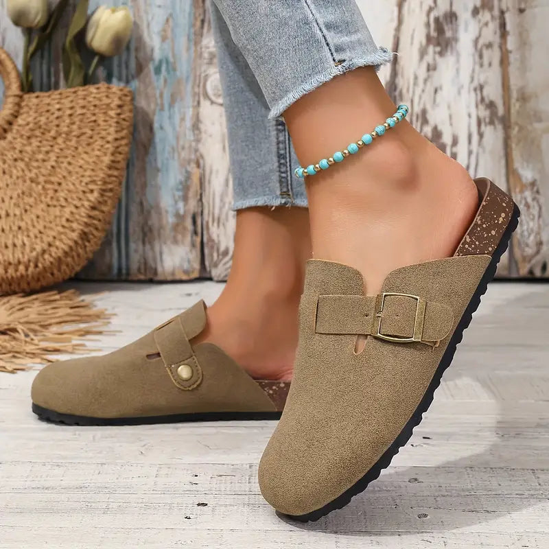 BEATRIX - VINTAGE CHARM MULE SANDALS