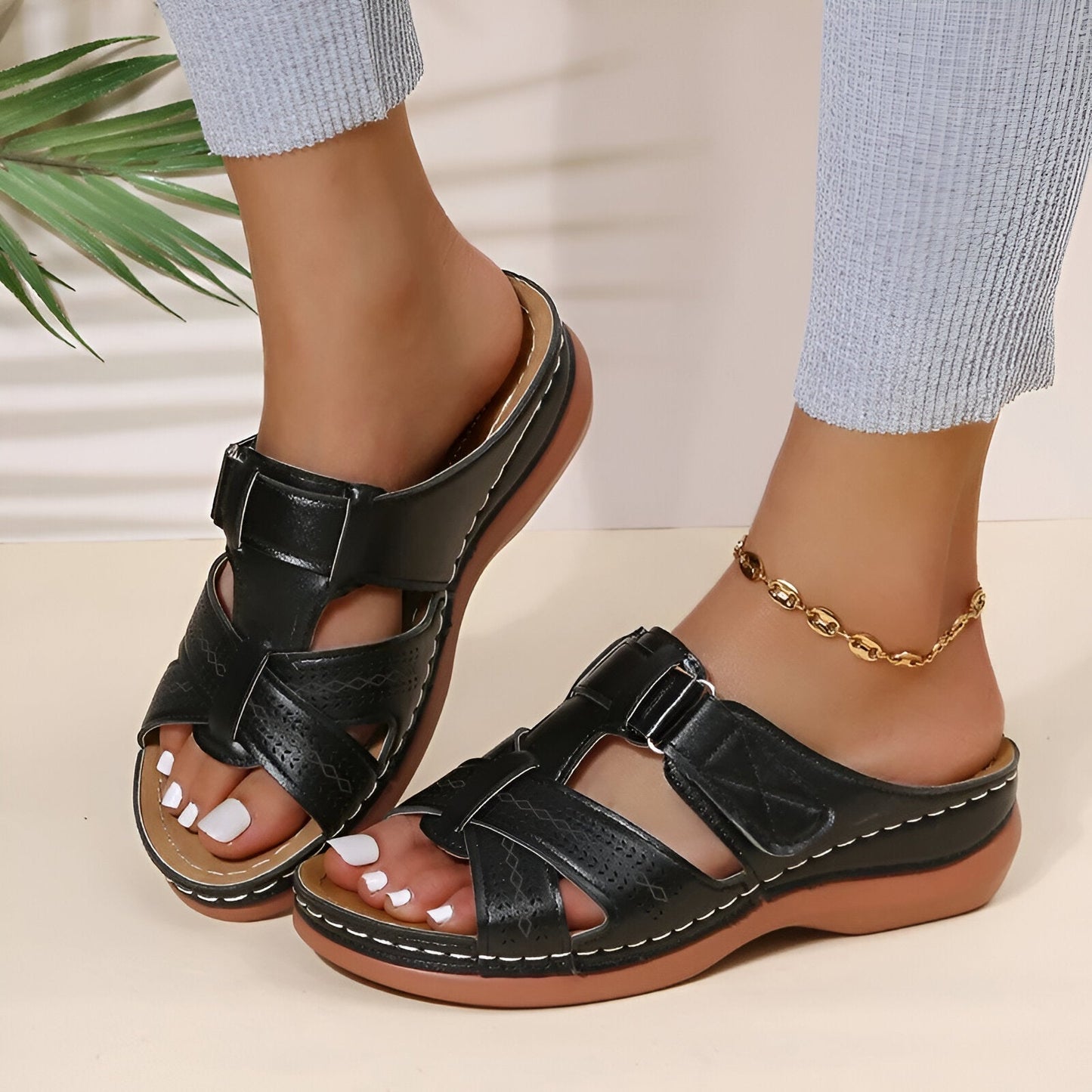 MARISKA - VINTAGE ORTHOPEDIC WEDGE SANDAL