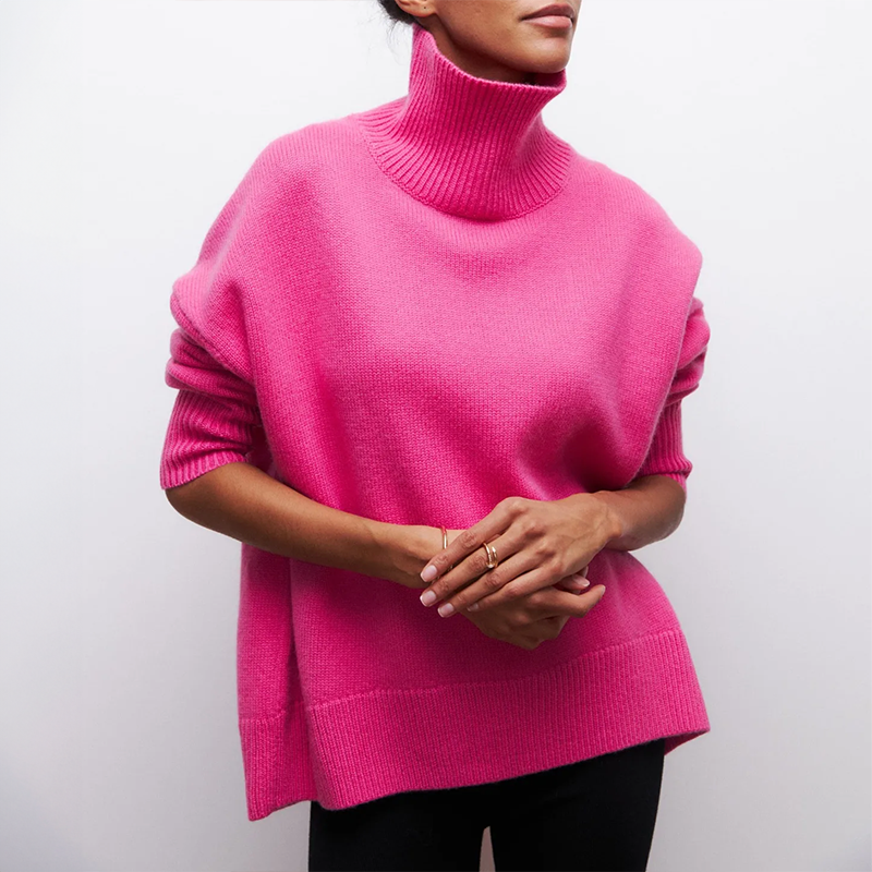 Sigrid – Loose Knit Turtleneck