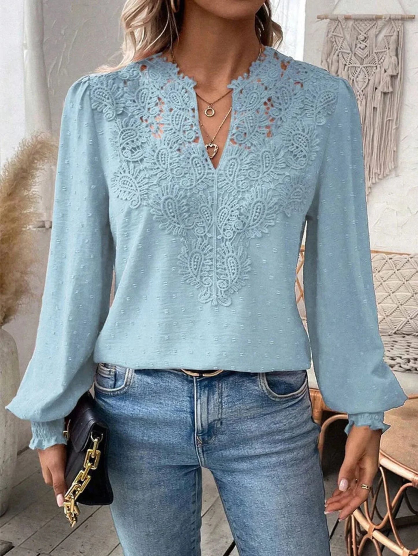 Ninon - Elegant V-Neck Lace Blouse for Women
