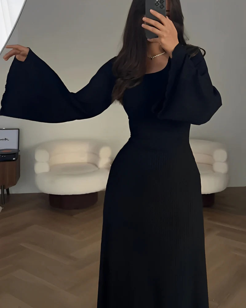 Monice - Elegant Knitted Maxi Dress