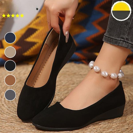 Elyna – Chic & Timeless Suede Loafers