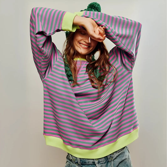 Jorunn – Oversized Sweatshirt with Stripes for Casual Comfort